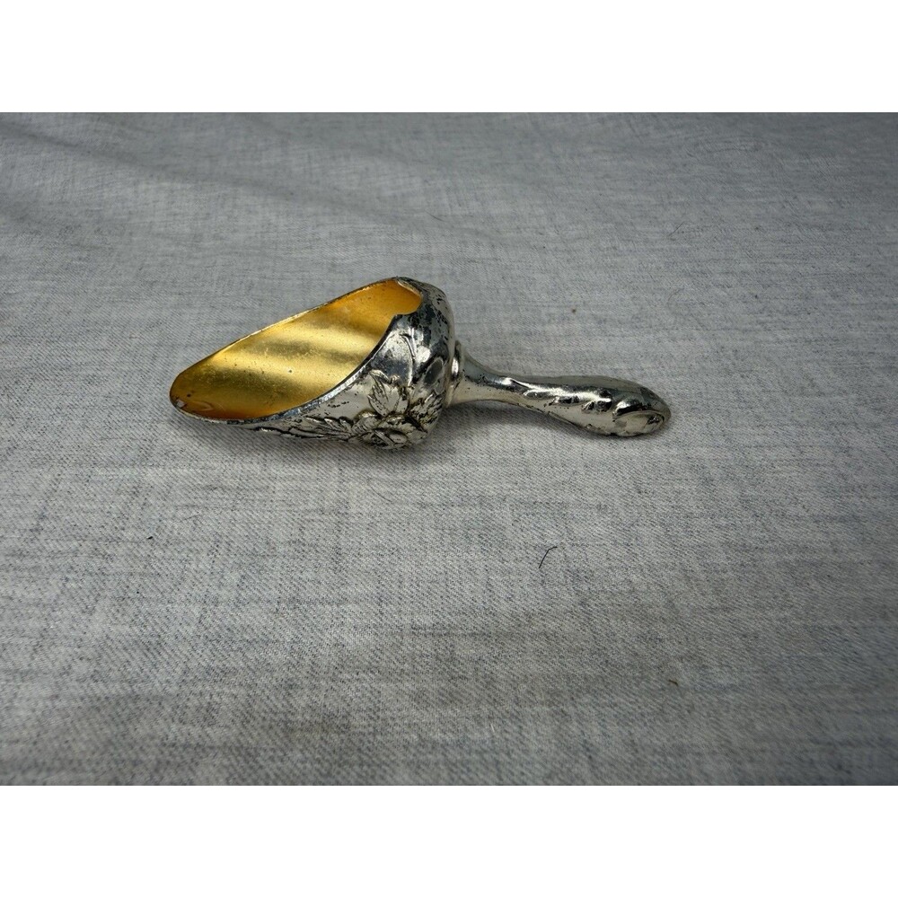 Ornate Victorian Raimond Silver-plated Sugar Scoop Vintage Silver Plate - Picture 2 of 7